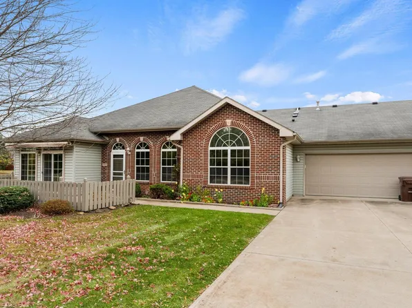 7002 Southlake Knoll Dr, Fort Wayne, IN 46815
