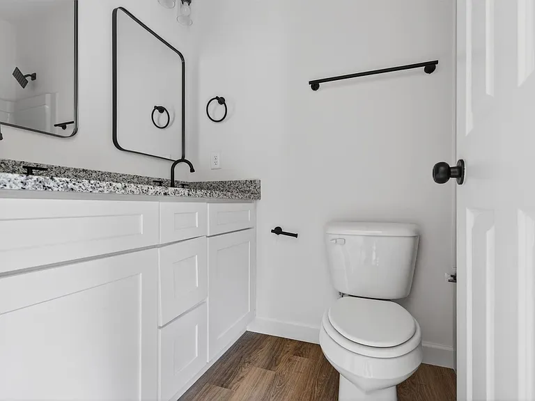 417 8th Street Dr SW — Photo 24