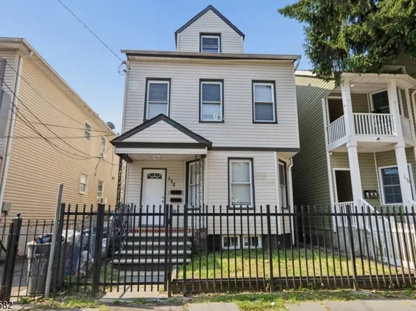 172 Godwin Ave, Paterson City, NJ 07501