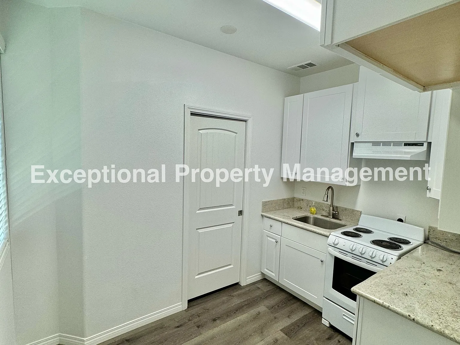 1 bed, 400 sqft, $1,850 — Photo 2