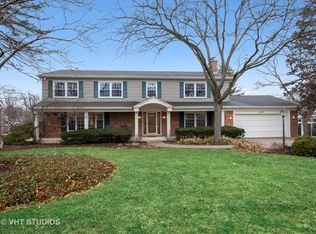 409 N Valley Rd, Barrington, IL 60010