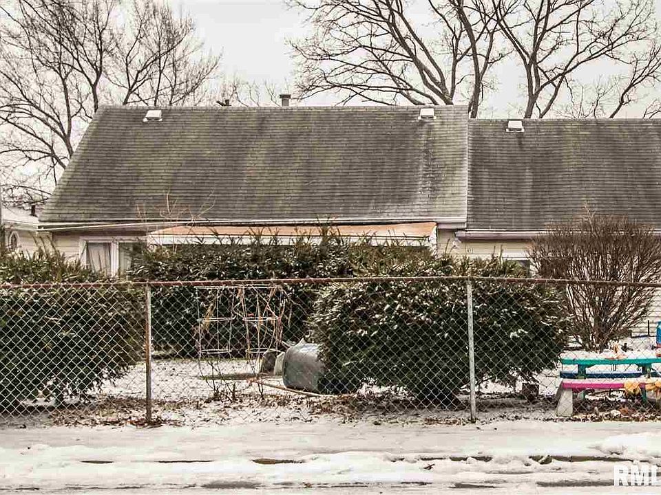 1st image of 922 E London Ave