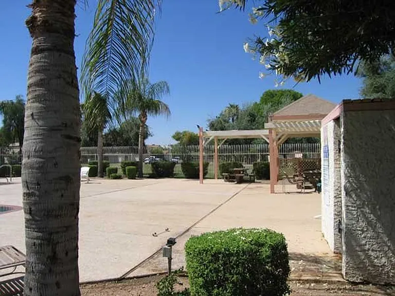 3923 W Denver St — Photo 12