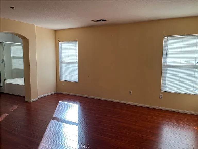 1241 Castledale St — Photo 13