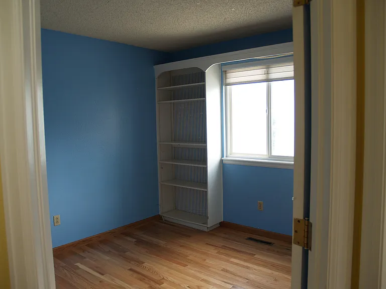 2419 S Gray Dr — Photo 65