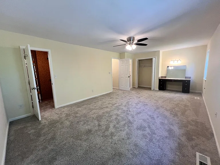 4550 Good Adams Ln — Photo 6