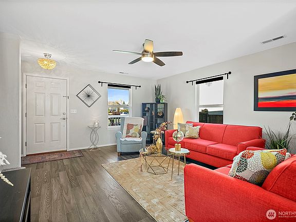 4th image of 9506 150th Street Ct E