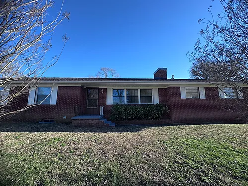 2743 Big Springs Rd Photo 1