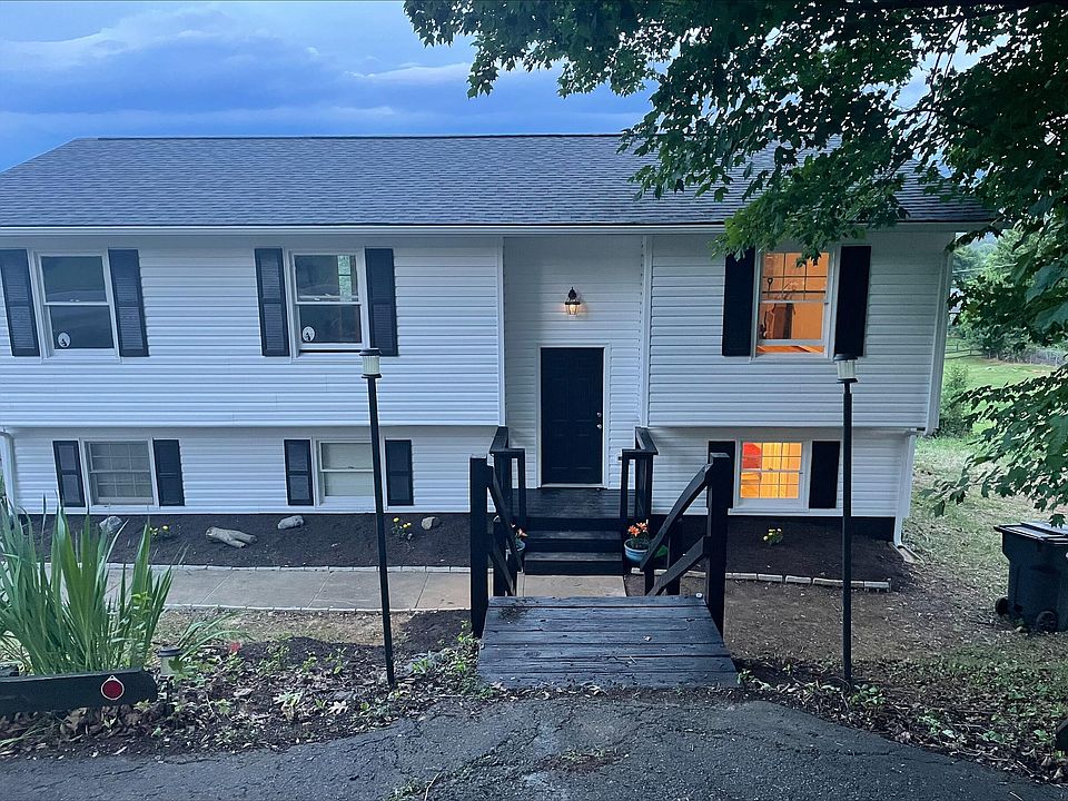 1st image of 517 Hillview Dr