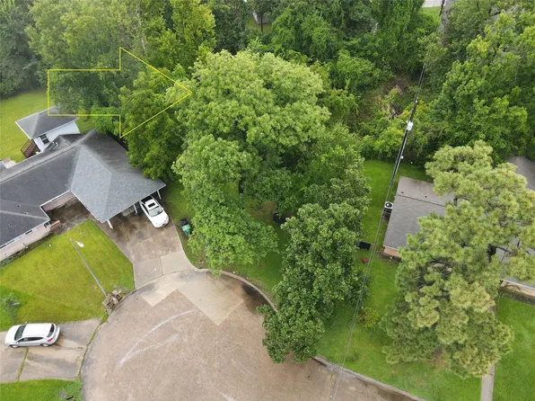 9307 Ribbonwood St, Houston, TX 77078