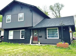 3841 Columbia St, Des Moines, IA 50313