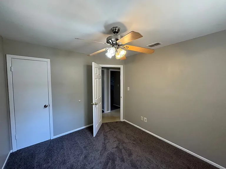 950 W French Ave — Photo 13