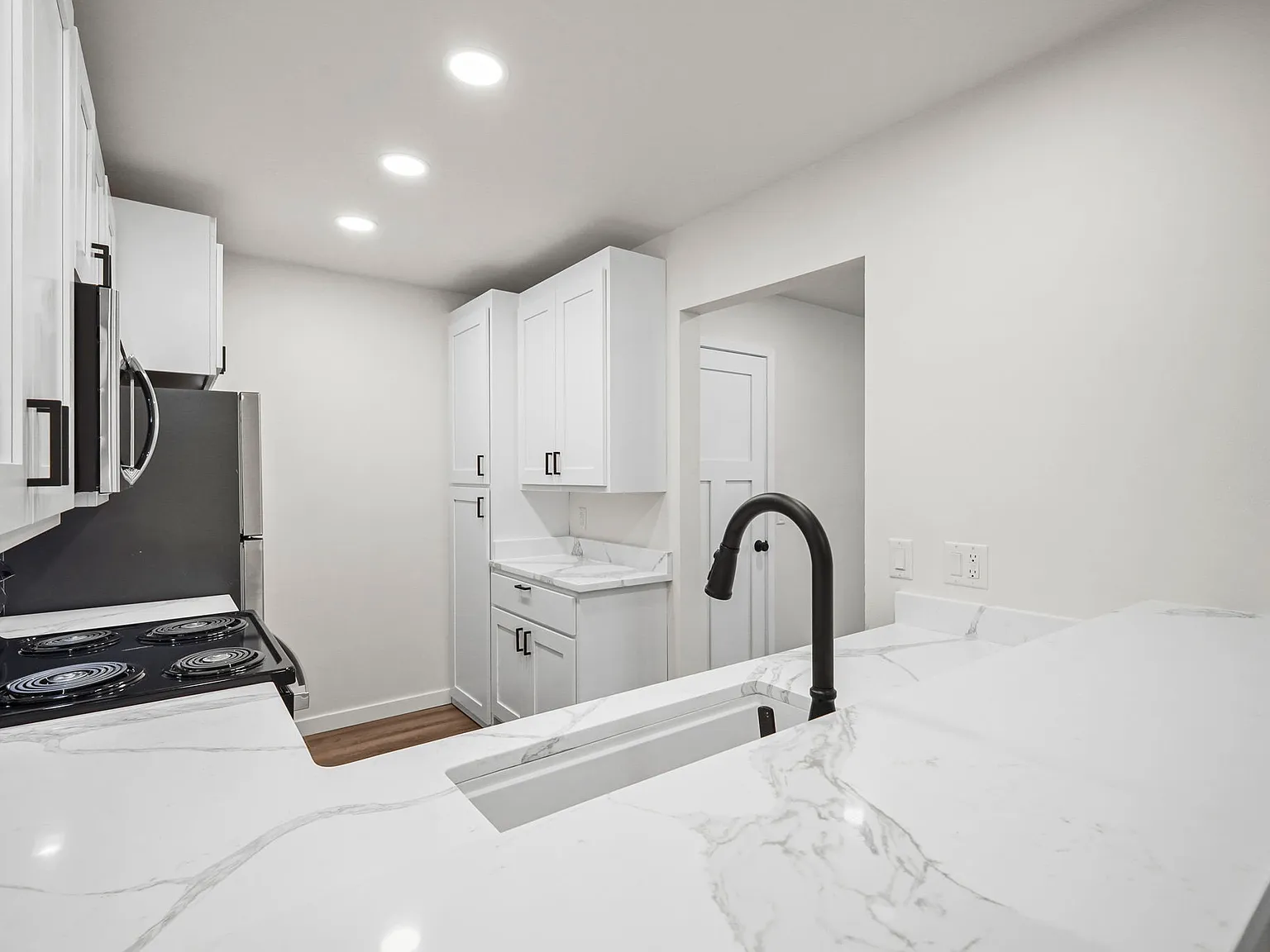 509 S Perry Pkwy, Oregon, WI 53575 — Photo 4
