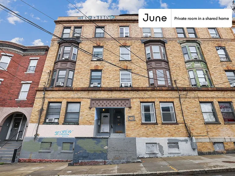 7 Linden St #B — Photo 10