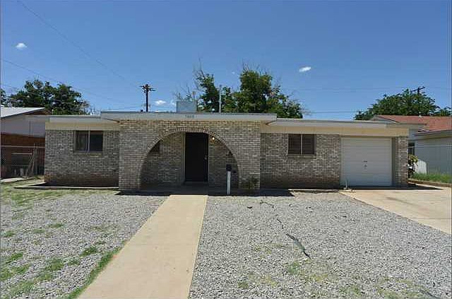 1st image of 5809 Laramie Cir