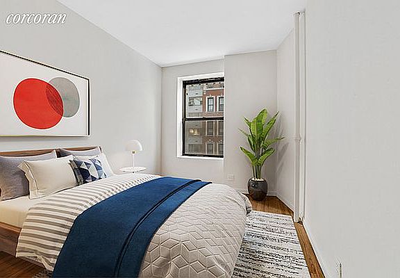 4th image of 226 E 53rd St APT 3B