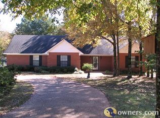 1174 Pittman Rd, Batesville, MS 38606