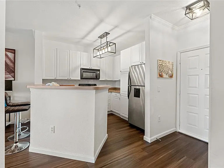 4221 W Spruce St #2423 — Photo 9