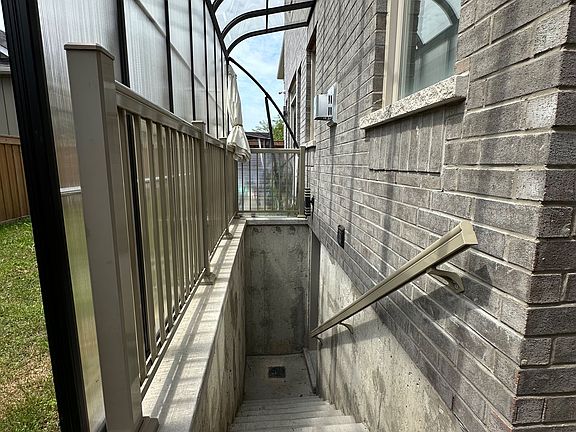 2nd image of 91 Fallharvest Way #Basement