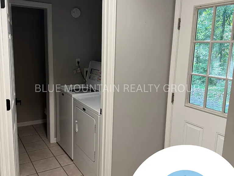 158 Hayfield Dr — Photo 18