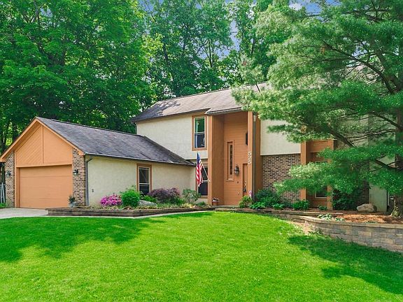 2nd image of 525 Burwood Ct