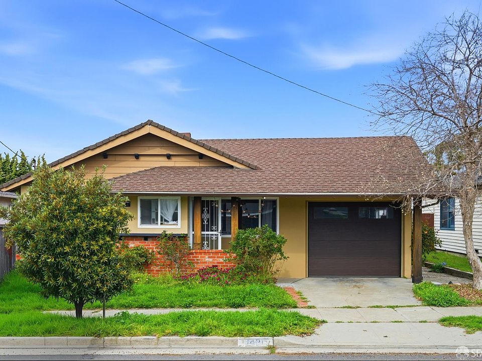 1st image of 3421 Roosevelt Ave