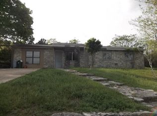 151 Silver Crk, Kerrville, TX 78028