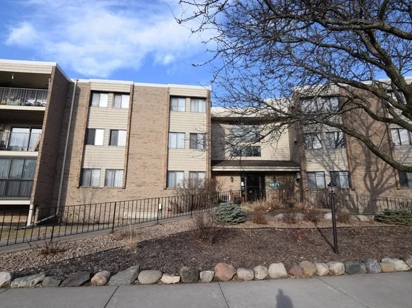 1871 Silver Bell Rd APT 312, Eagan, MN 55122