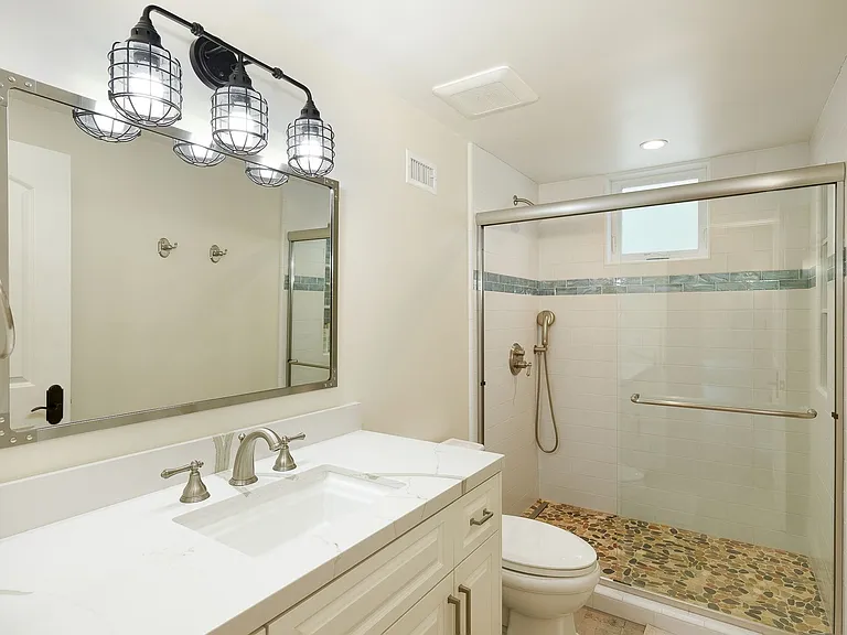 2129 Piru Ave — Photo 23