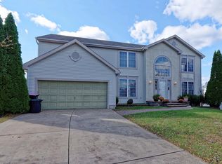 4 Diamond Ct, Sicklerville, NJ 08081