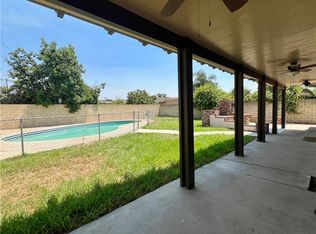 8203 Redwood Ave, Fontana, CA 92335