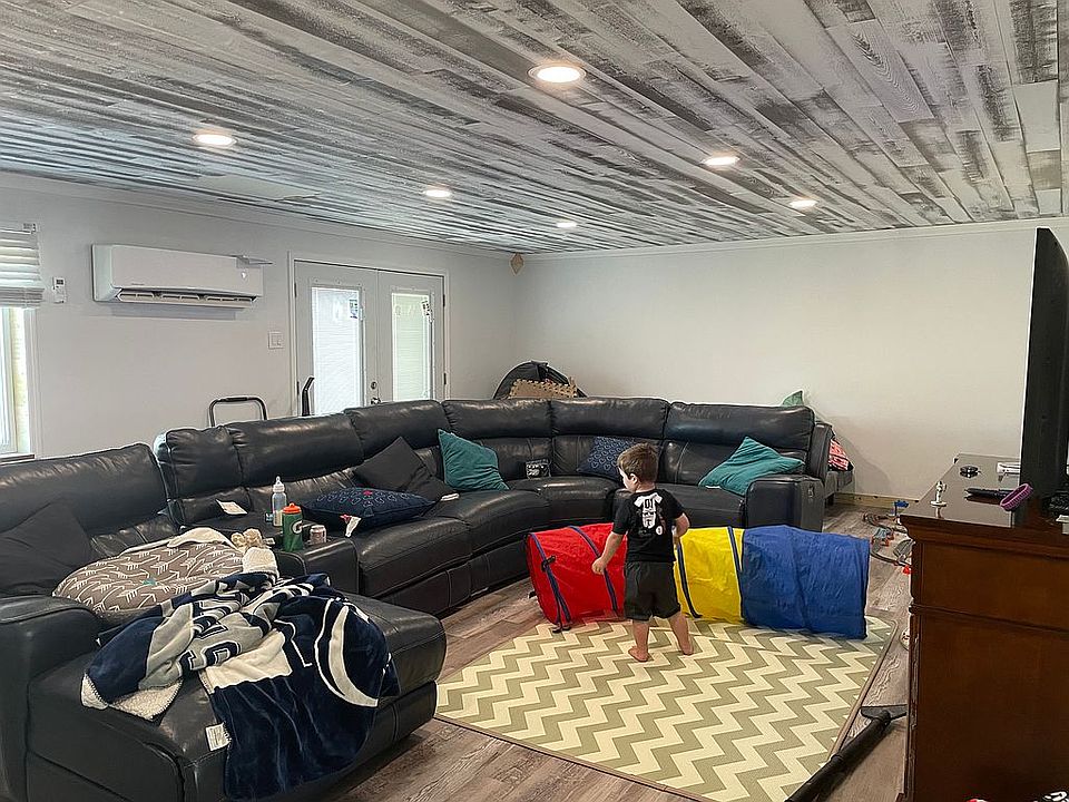 1st image of 6713 Highland Ave