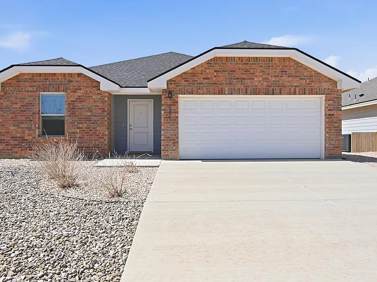 2506 S County Rd #1100 — Photo 1
