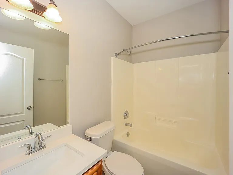 30 Camden Way — Photo 15