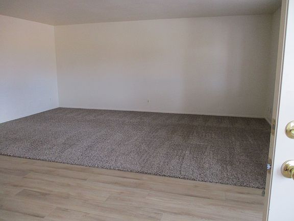 3rd image of 932 Mesquite Springs Dr Unit 201