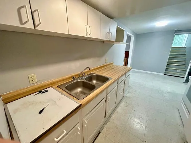 1192 Richmond St — Photo 8