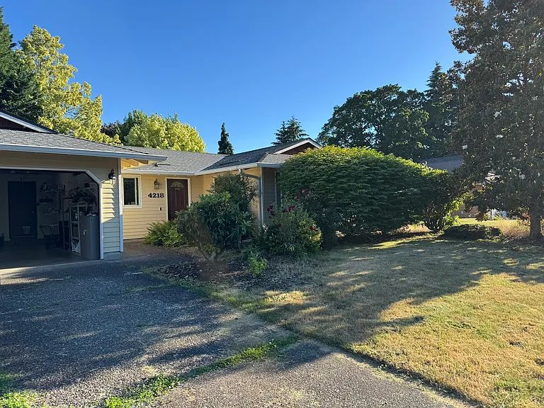 4218 NE Meadow Ln — Photo 20