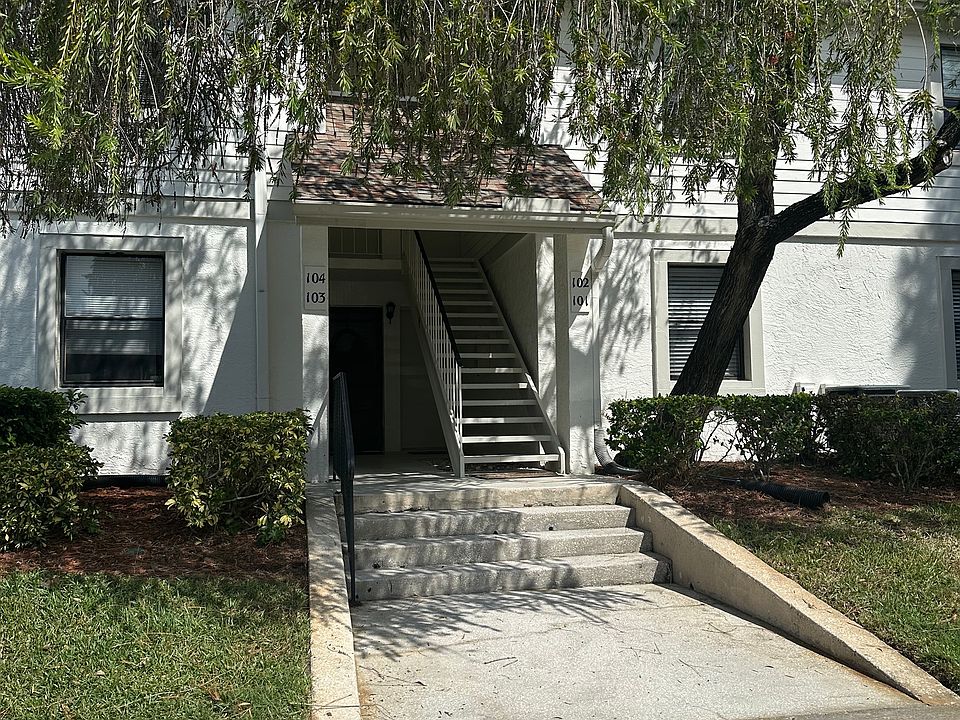 Entrance_09262023
