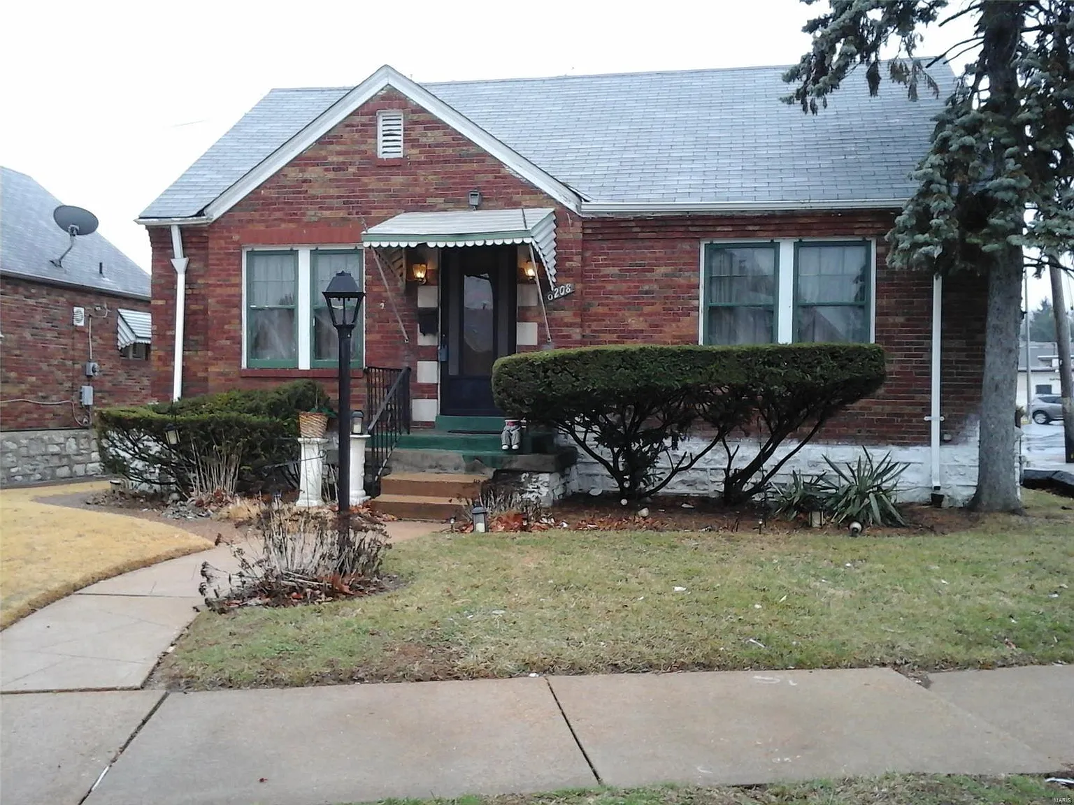 6208 N Pointe Blvd photo 1