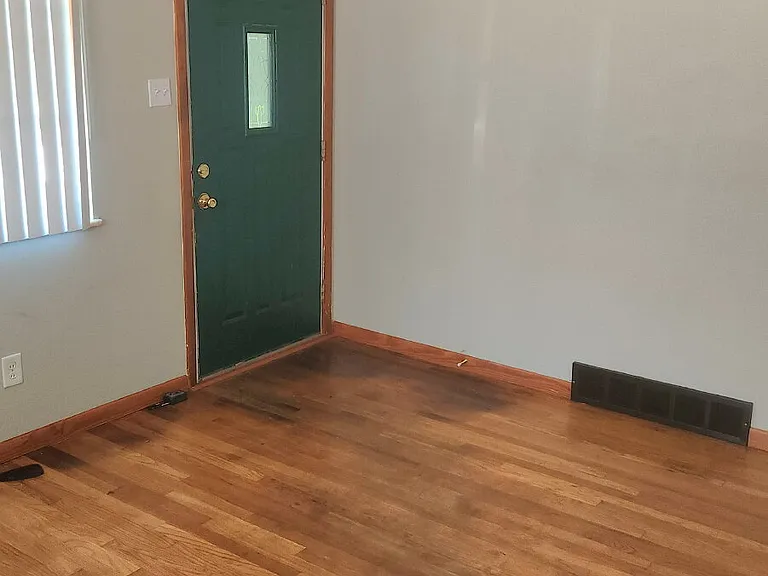 1125 Walker Ave — Photo 10