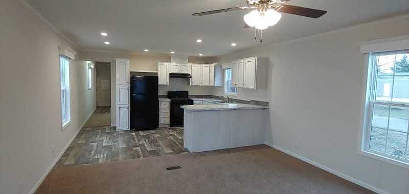 2nd image of 14507 Winding Creek Ln