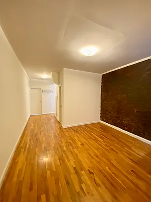 Rented by Brooklyn Heights Real Estate Inc | media 15