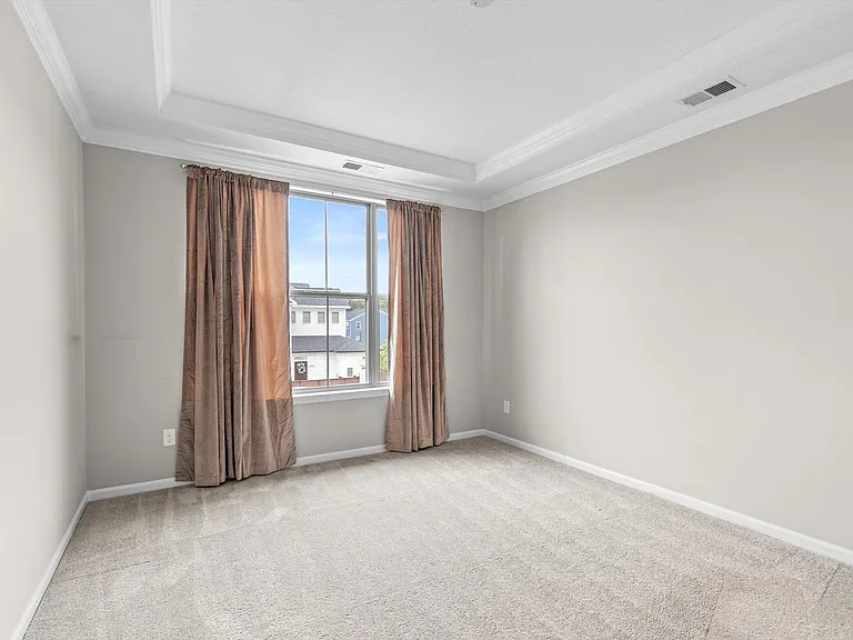 1503 Kathy Ann Way E — Photo 16