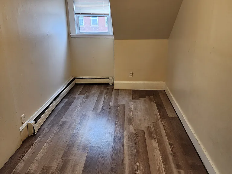 15 Fernboro St #3 — Photo 7