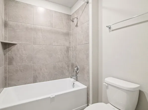 1222 Romany Fields Dr, Huffman, TX 77336