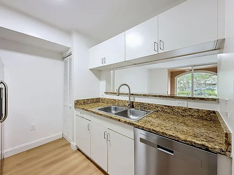 4852 N State Rd #3103 — Photo 34