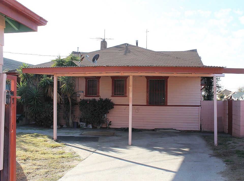 2nd image of 4902 S Budlong Ave