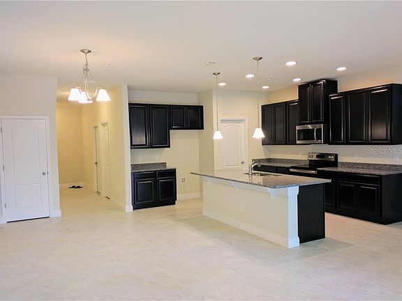 3rd image of 7498 Aloma Pines Ct