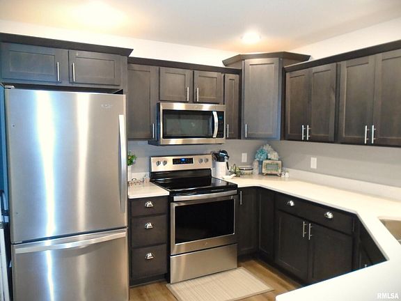 5th image of 420 E Franklin St APT 103