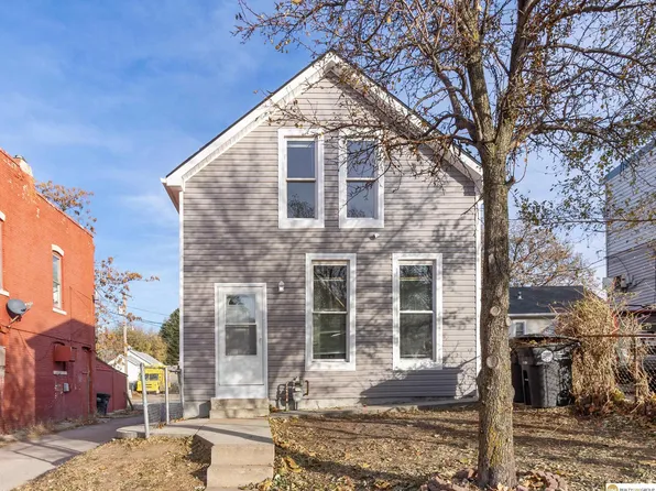 2417 S 13th St, Omaha, NE 68108